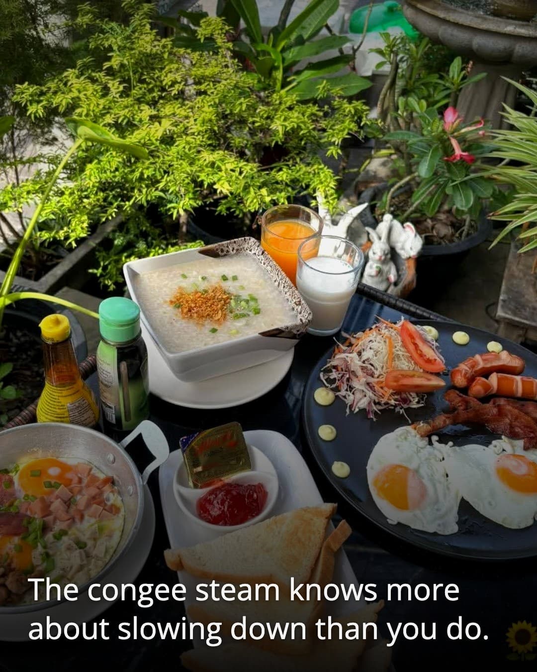 KUB GRAM LAO, Punnawithi Bangkok