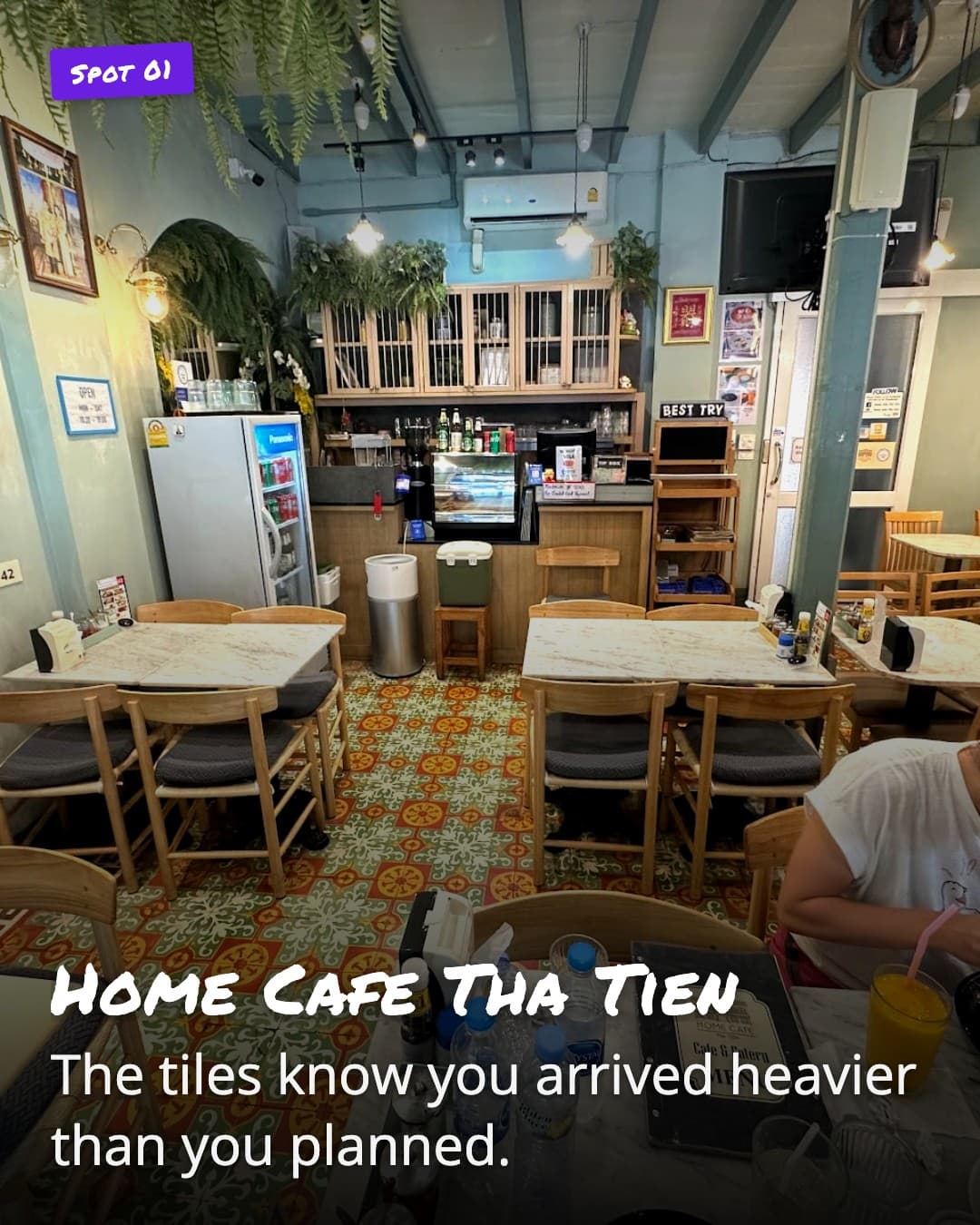 Home Cafe Tha Tien, Phra Nakhon Bangkok